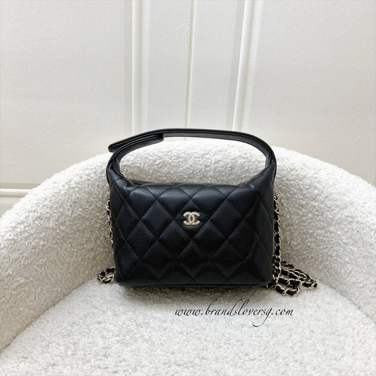 Classic Quilted Hobo Clutch on Chain in Black Caviar and LGHW (Model: ) Classic
