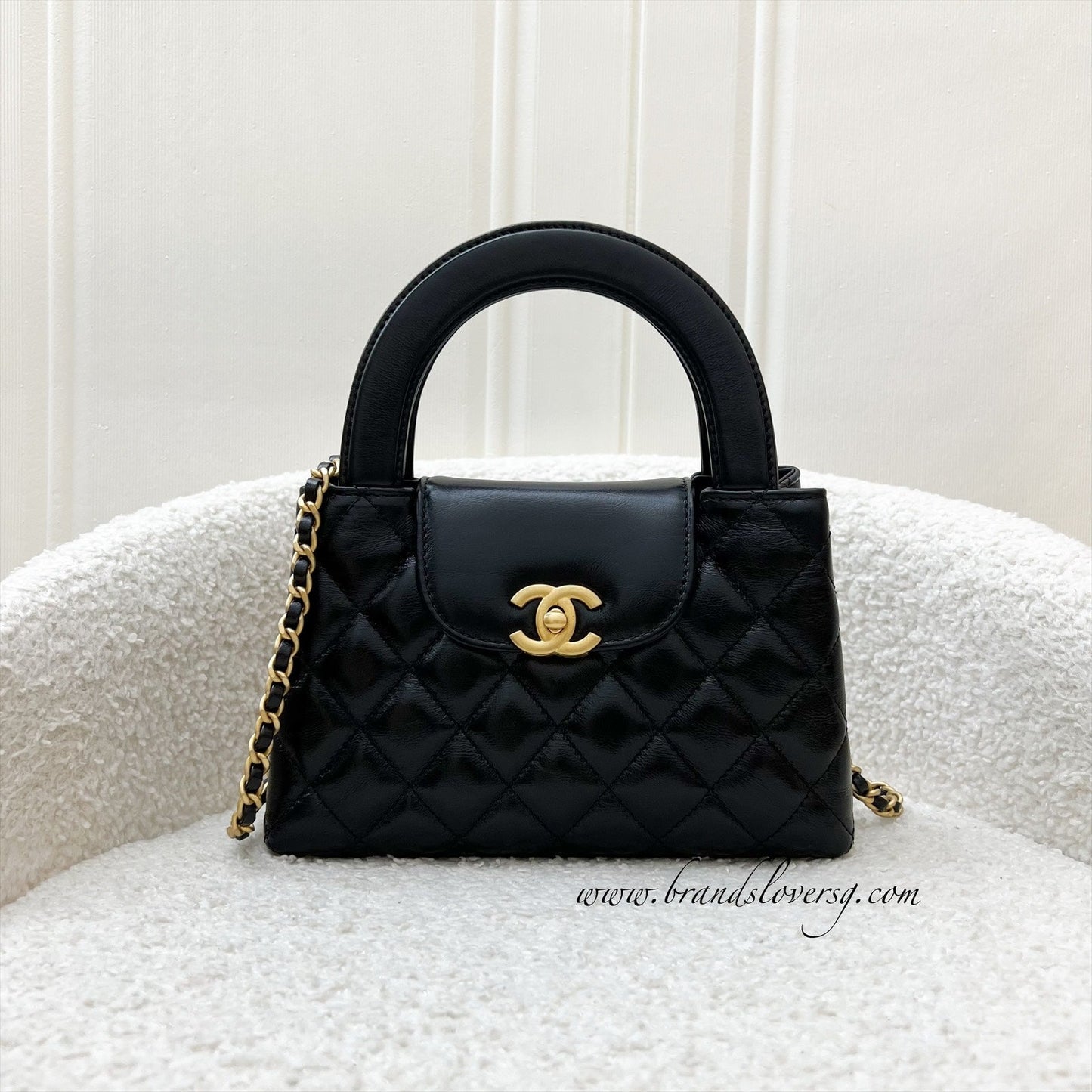 Mini / Small Kelly in Black Shiny Distressed Calfskin and AGHW (Model: ) Accessory Classic