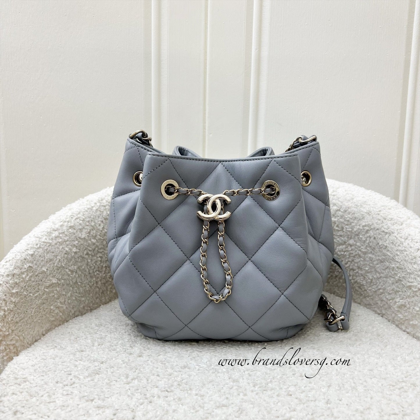 Chanel Drawstring Bucket Bag in Light Grey Lambskin and LHGW (Model: )
