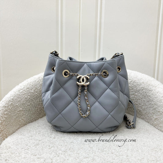 Chanel Drawstring Bucket Bag in Light Grey Lambskin and LHGW (Model: )