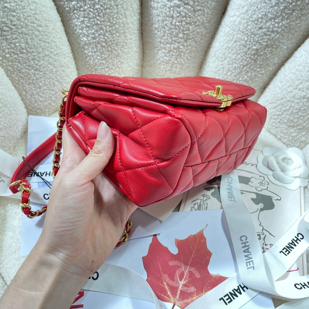 Chanel Top Qualityap Bag Hardware For Women Handbags Red Gold Shoulder Bag