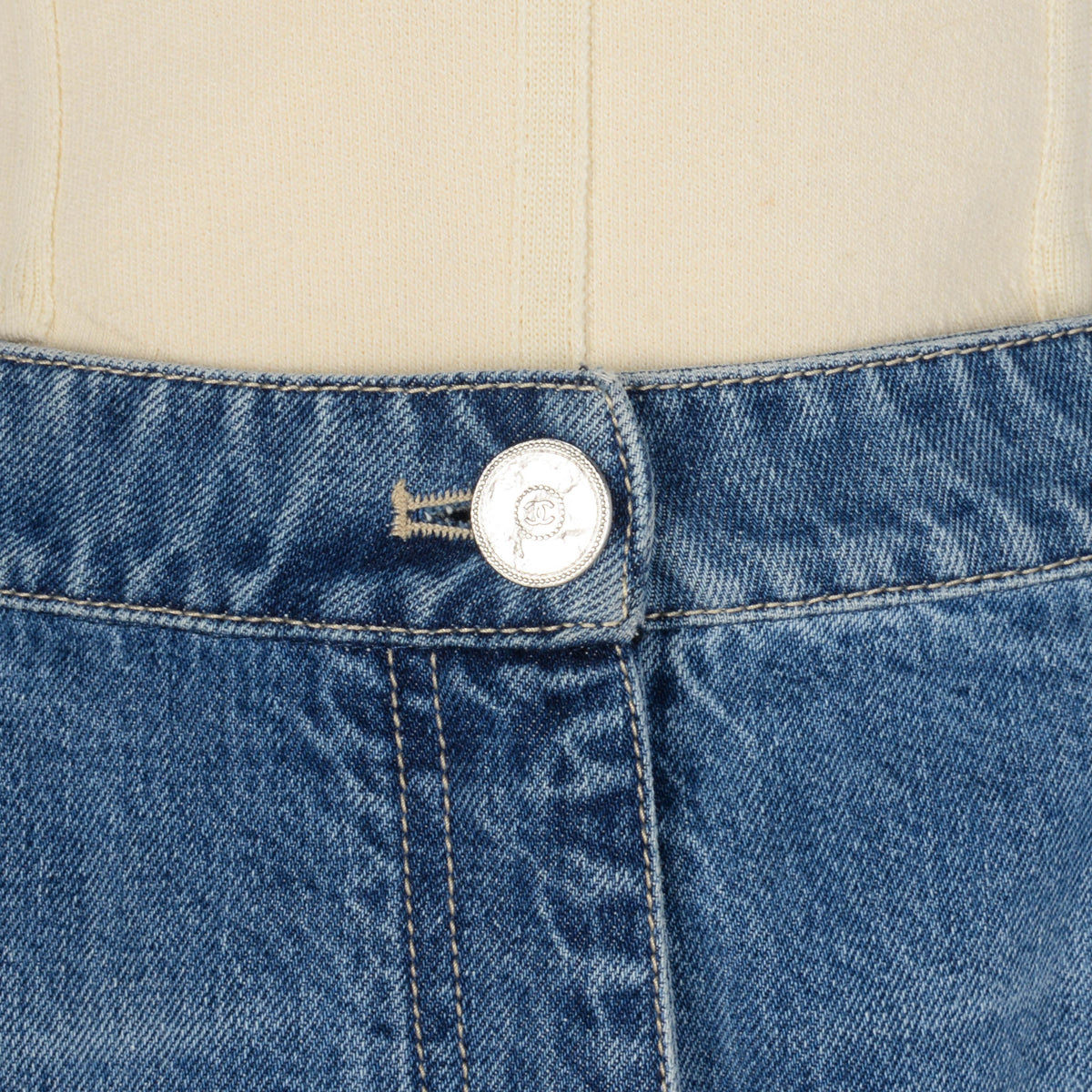 Chanel Blue Denim CC Frayed Hem Jeans FR 50 Apparel