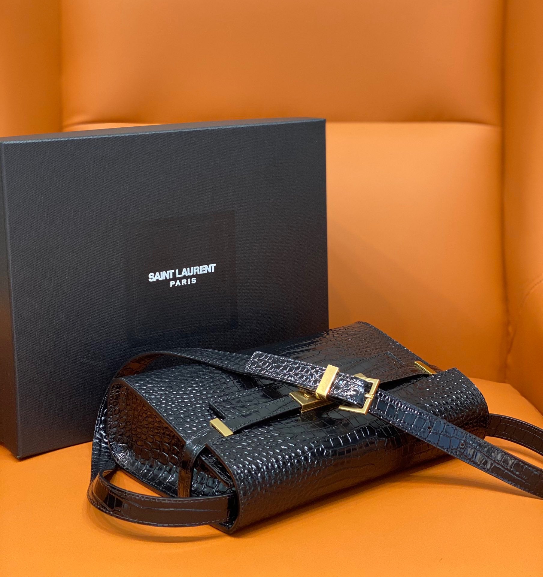 YSL Saint Laurent Manhattan 9in 24cm Black Small Shoulder Bag Ysl 675626Dnd0W1000