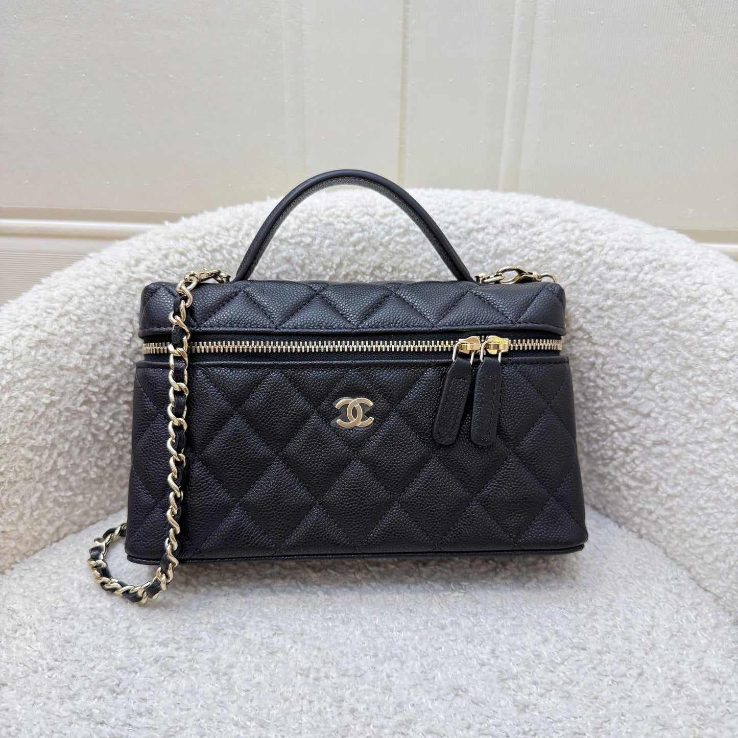 Chanel [BN - Local Full Set - Mar 2026] Vanity / Clutch with Chain (LP Style Bag) in Black Caviar and GHW