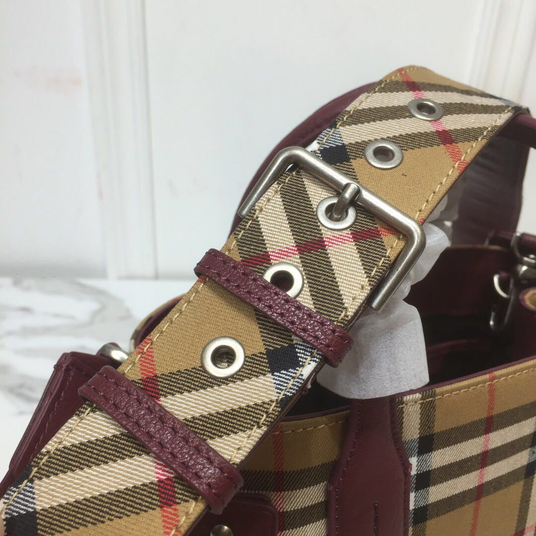 Top Quality Banner Check And Tote Purple Small Tote Bag 105In26Cm 9146