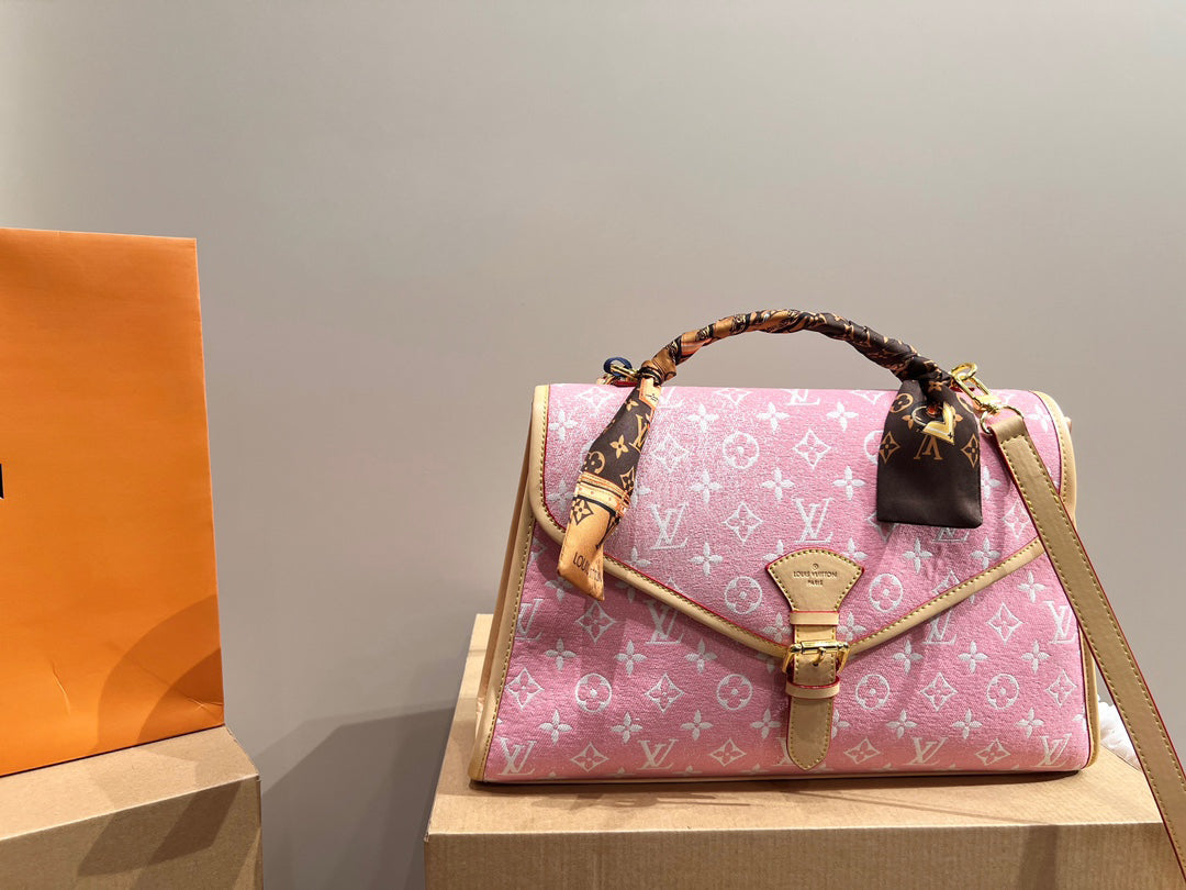 EN - Luxury LUV 728 Travel Bag