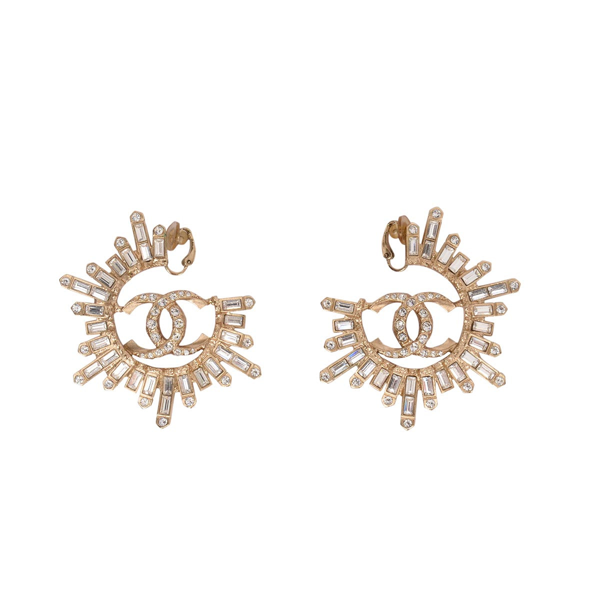 Chanel Gold Tone Baguette Crystal CC Clip-on Earrings Jewelry