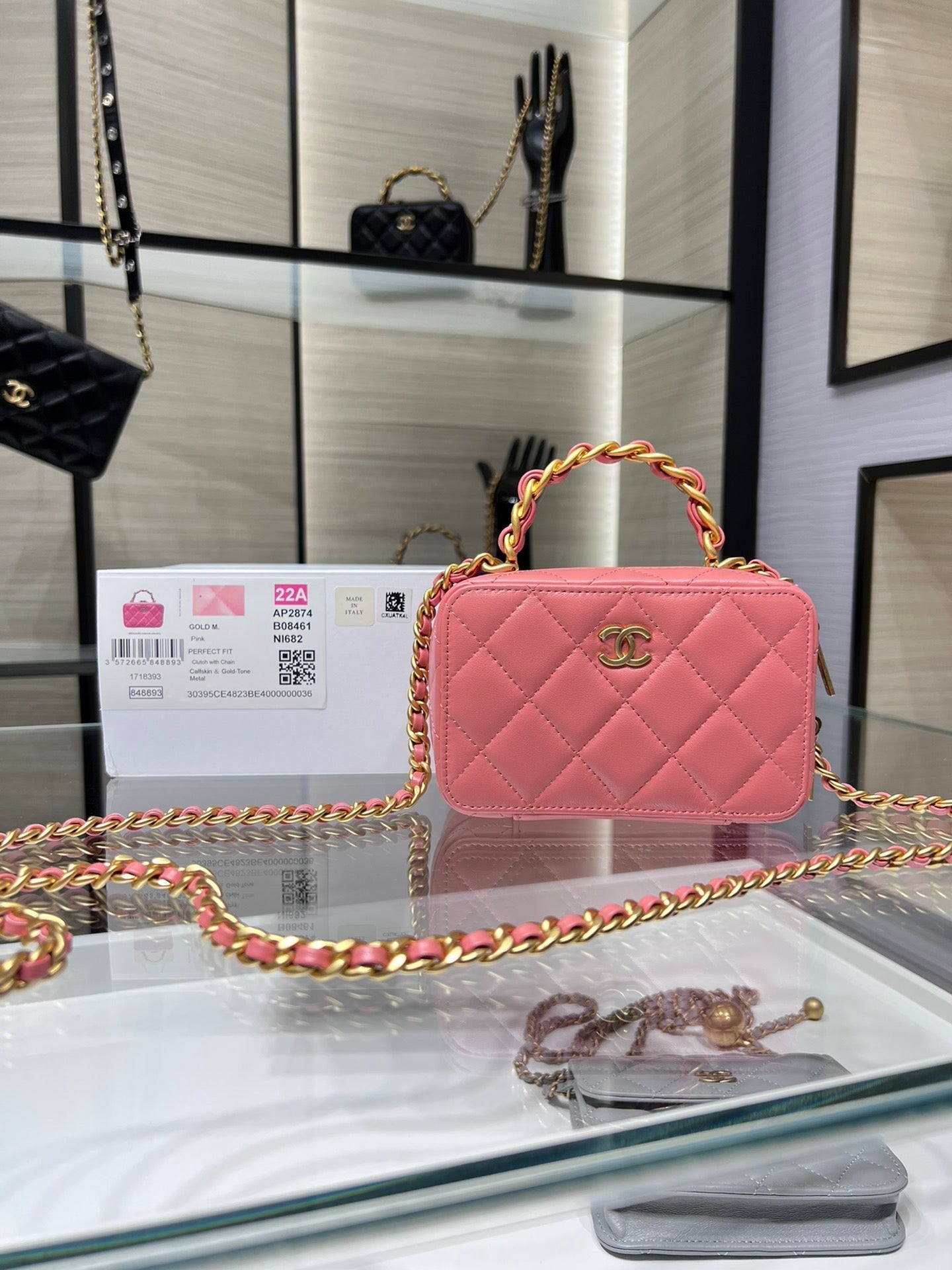 CHLVanity PiNike 9cm 3.5in B09158 Chain Handbag