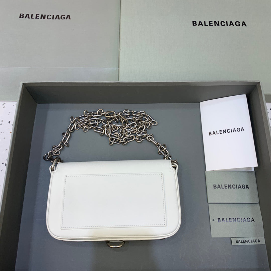 Top Quality Bondage Wallet With For Women White Chain Travel Bag