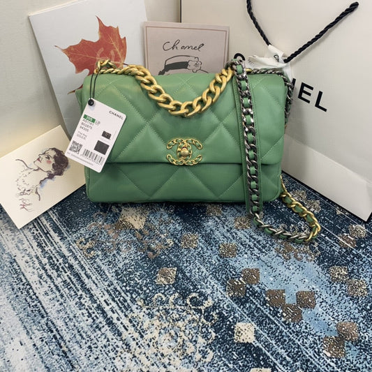 Chanel Top Qualityap Hardware Green Gold Flap Shoulder Bag