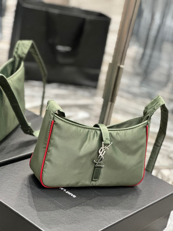 YSL Saint Laurent Ysl Saint Laurent Bags 161 Travel Bag