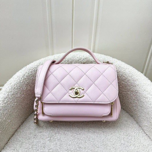 Chanel Small Business Affinity Flap in Light Pink Caviar and LGHW Accessory