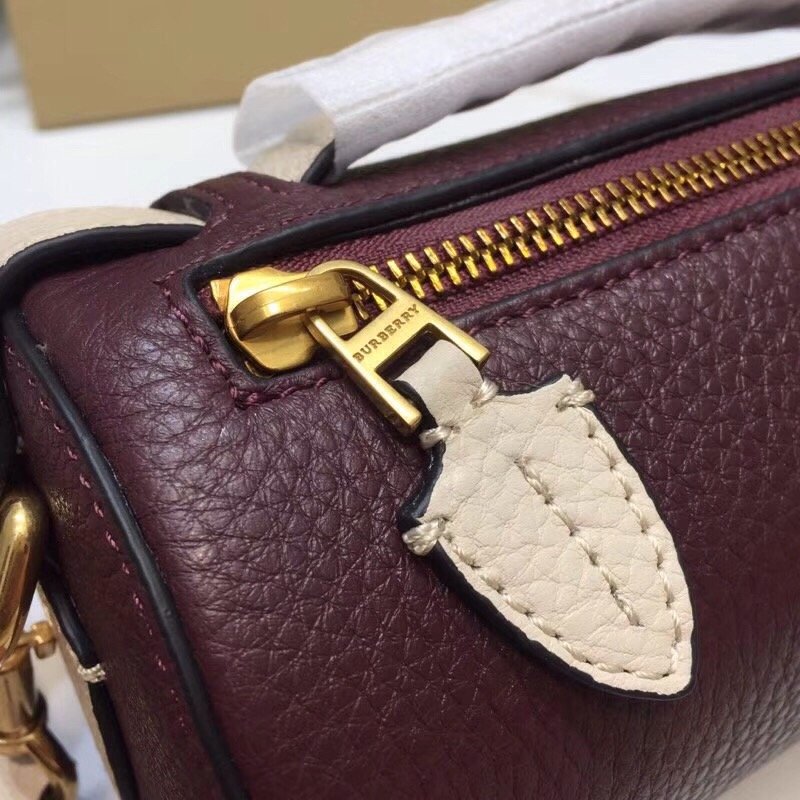 Top Quality Barrel Bag Purple For Women Travel Bag 83In21Cm 3499