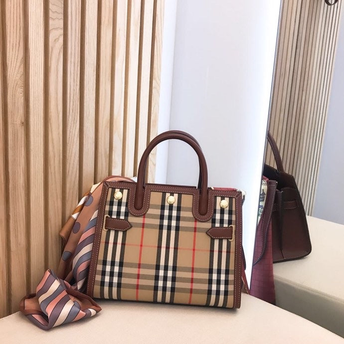 Top Quality Check Two Handle Title Bag Beige Mini Travel Bag
