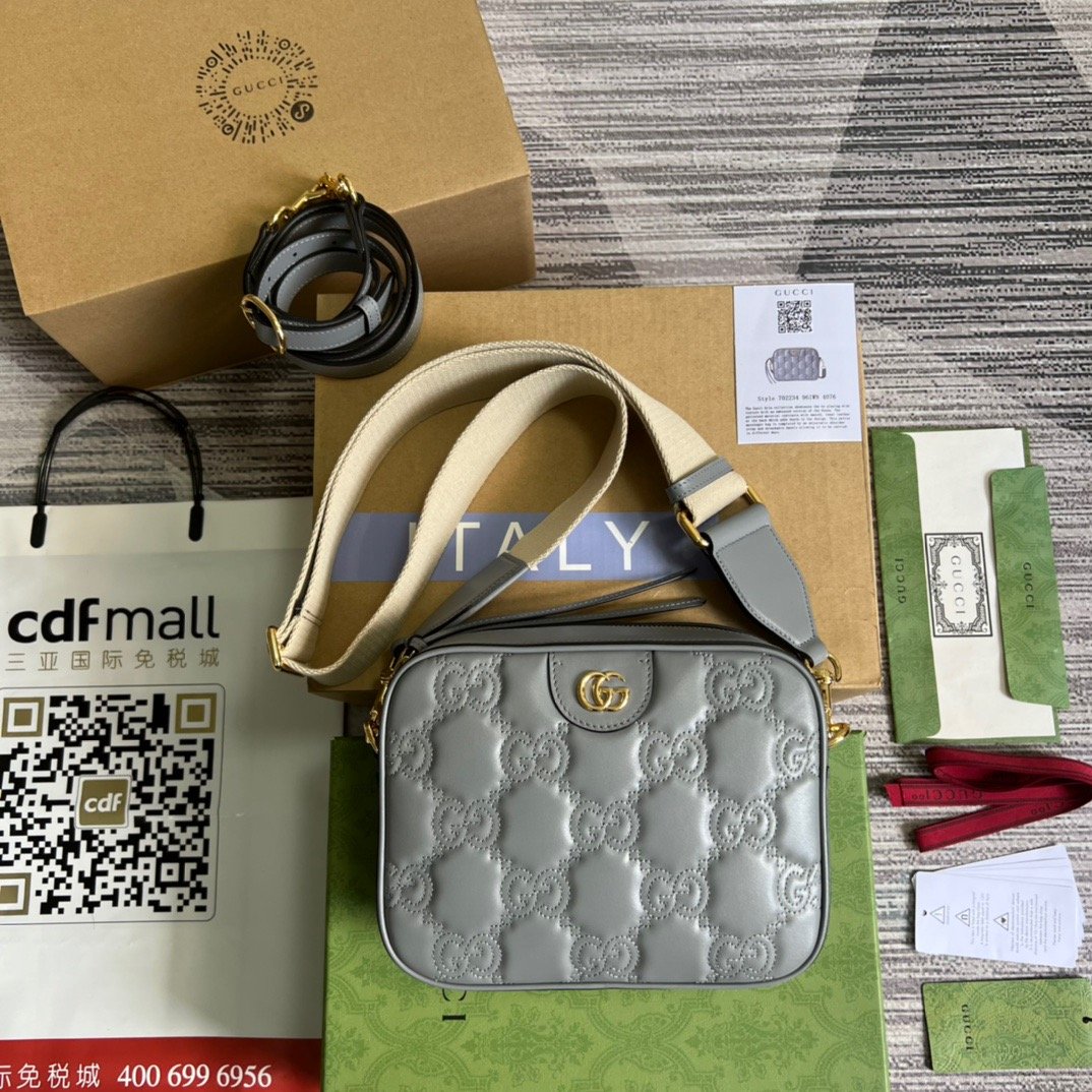 gg , ’s 8.5in 22cm Matelasse Grey Shoulder Bag
