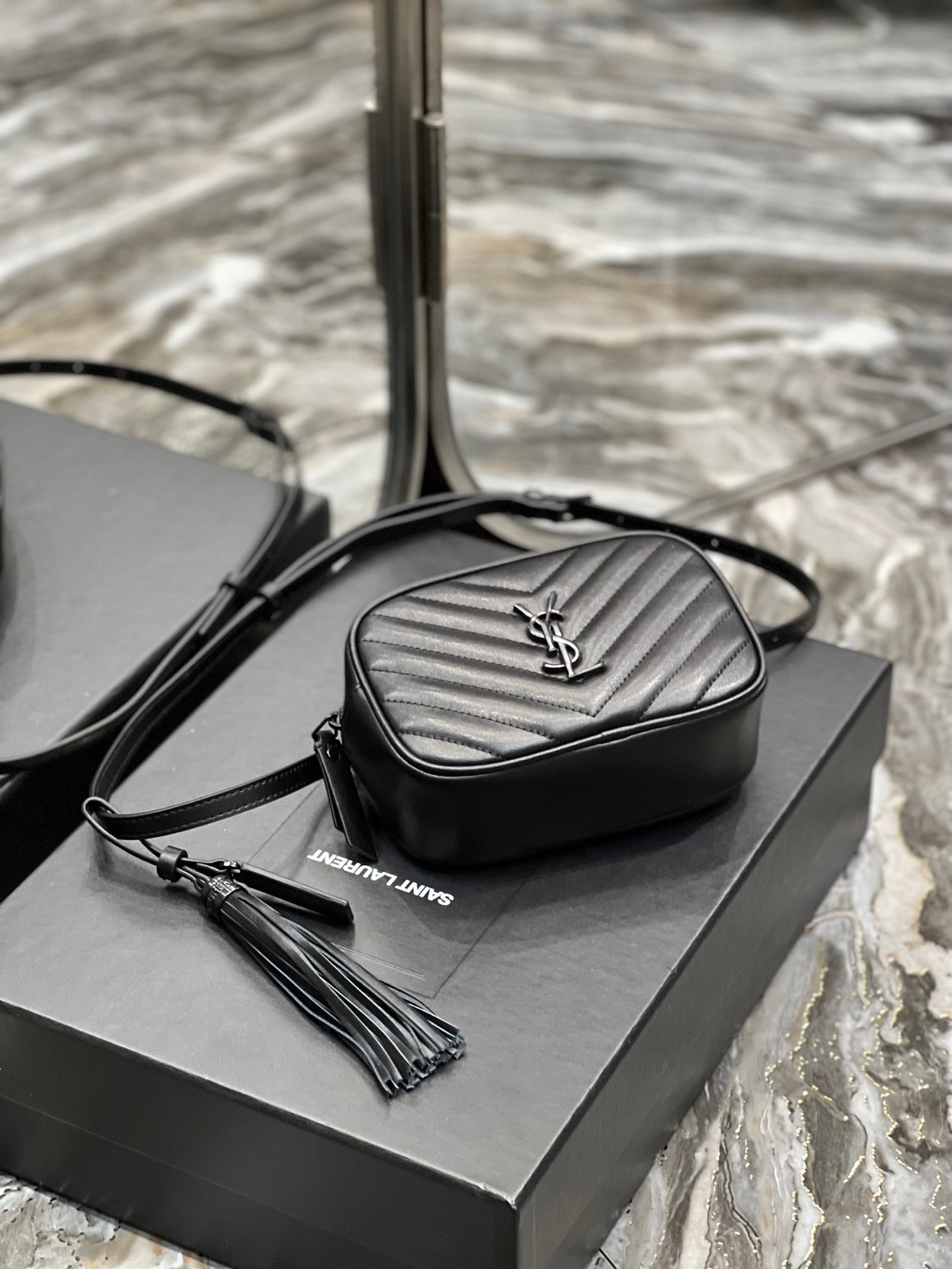 YSL Saint Laurent Lou Belt MatelassÃ© Metal Hardware Black Accessory