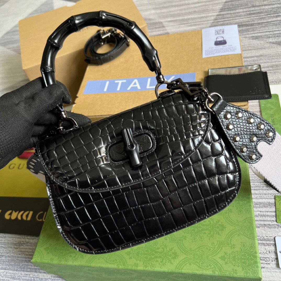 gg Bamboo Crocodile , ’s Black Top Handle Handbag