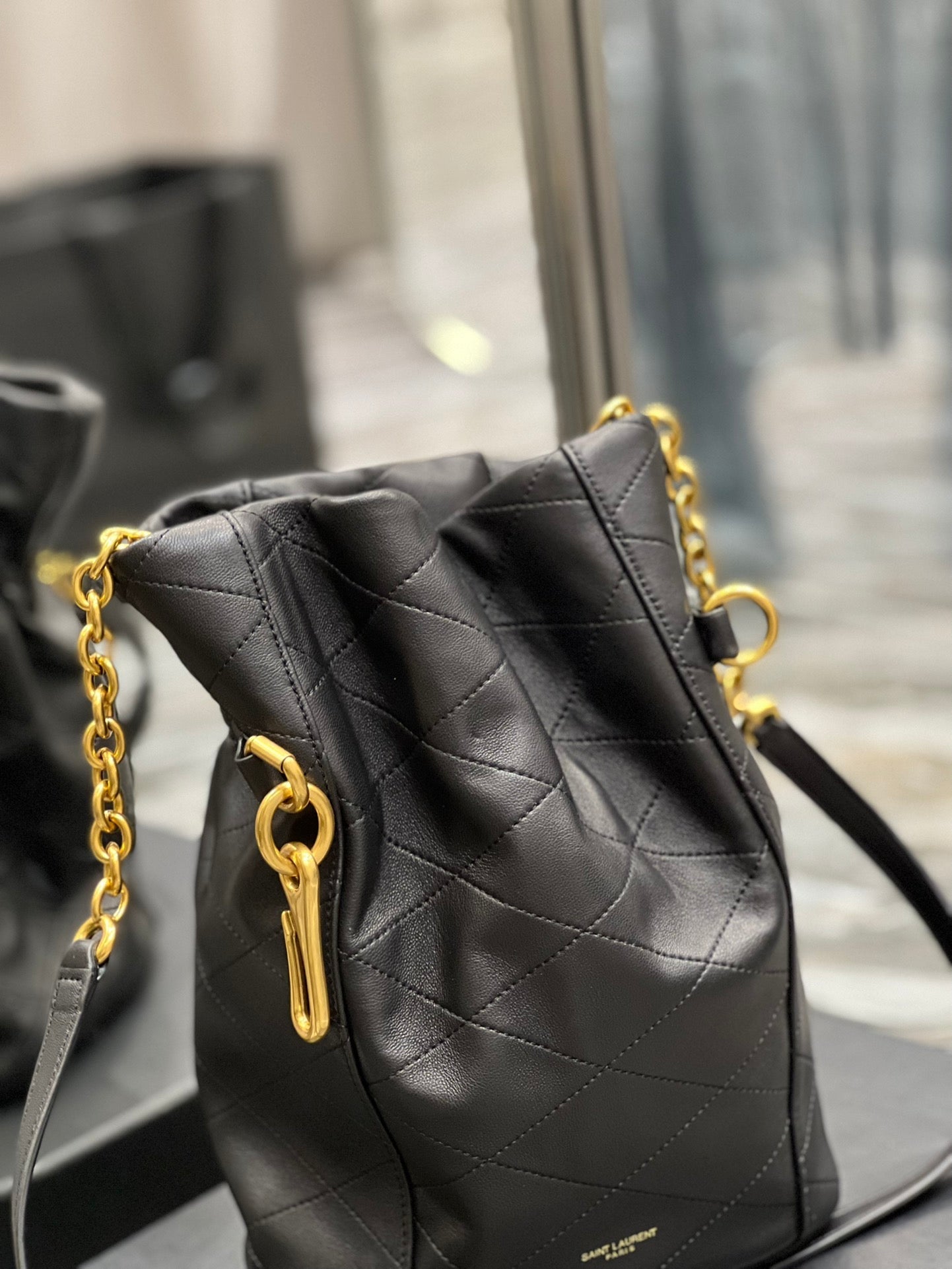 YSL Saint Laurent Le Maillon 10in 27cm Black Bucket Bag