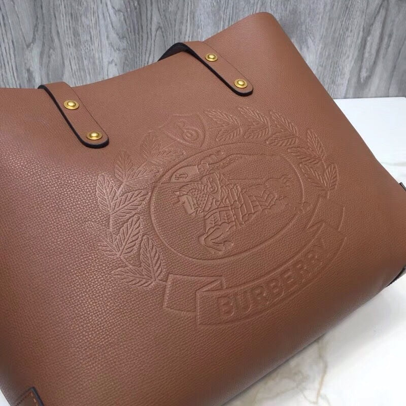 Top Quality Embossed Crest Tote For Women Brown Small Tote Bag 138In35Cm 8972