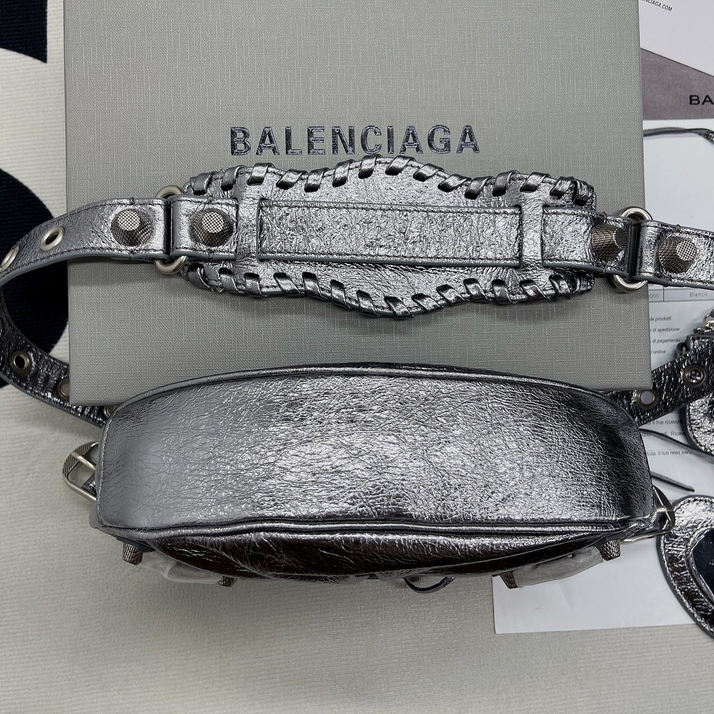Balen Le Cagole Xs Shoulder Bag In 102In26Cm 3702
