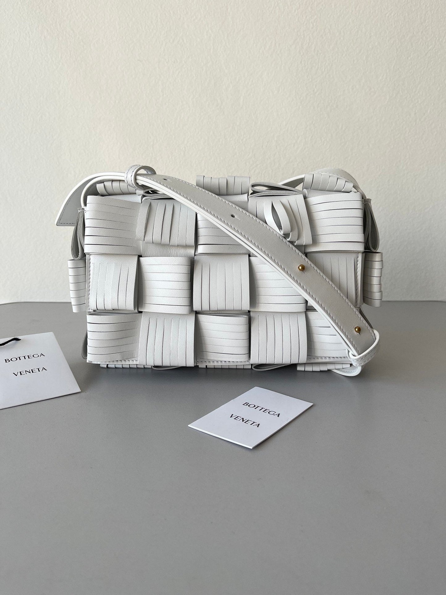Top Quality Cassette For Women Bags White Travel Bag