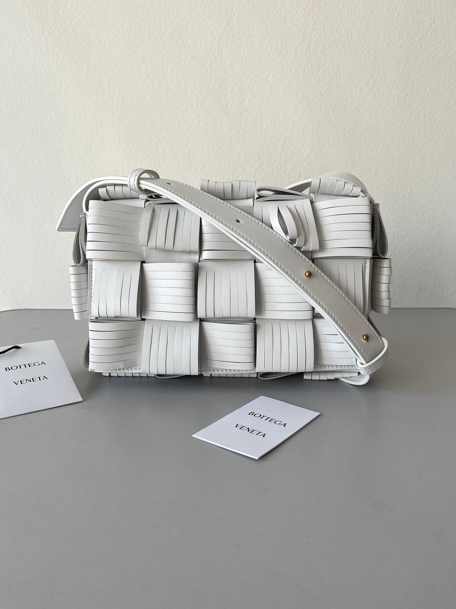 Top Quality Cassette For Women Bags White Travel Bag