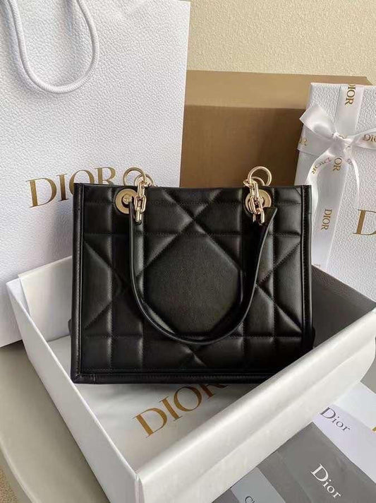 2 Color 3 Handbag