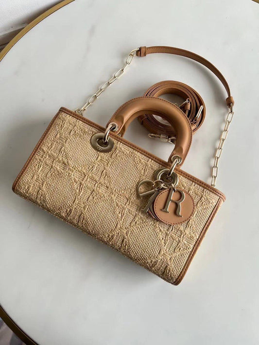 32 Handbag