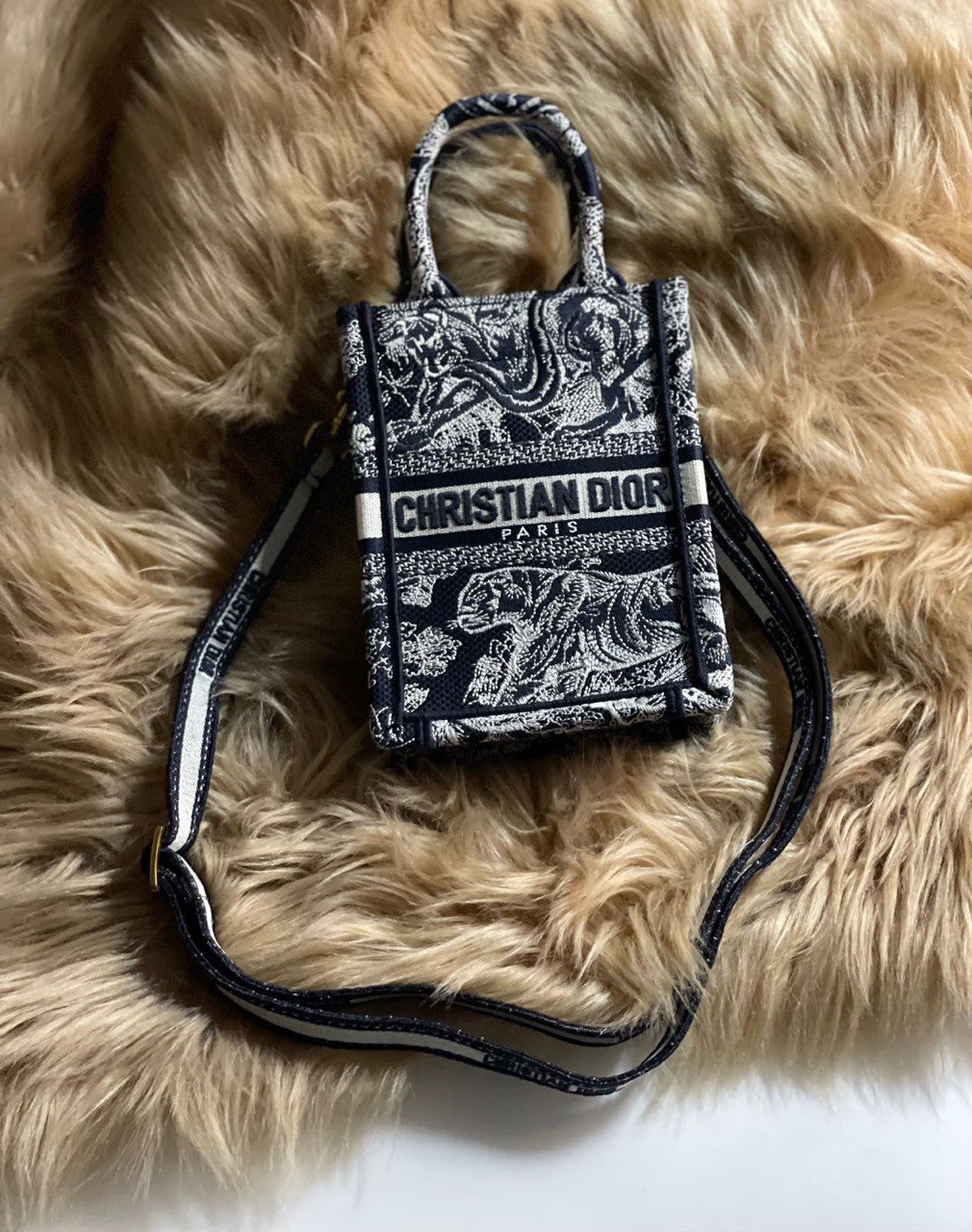60 Handbag