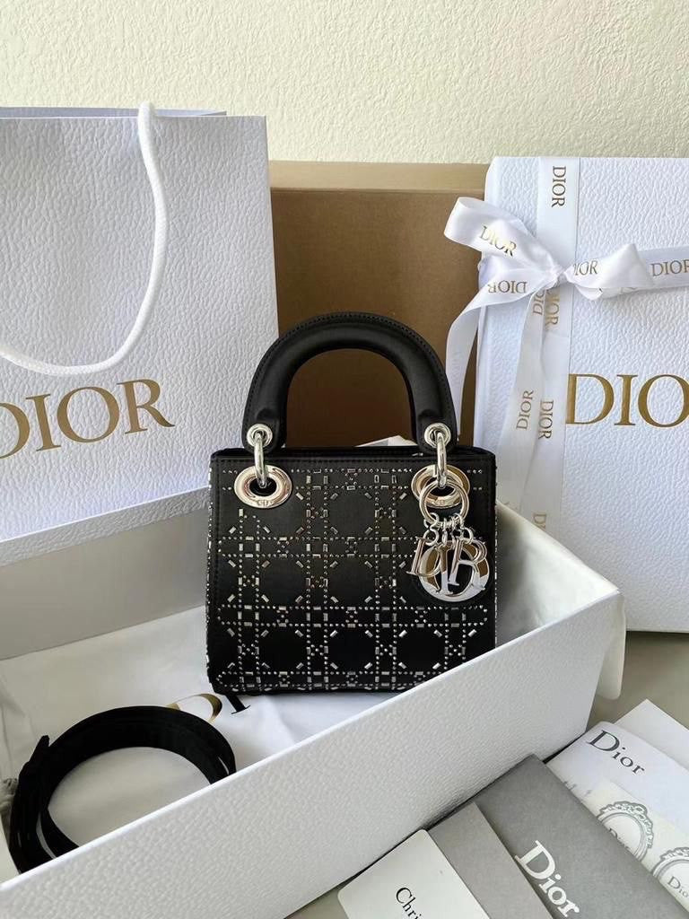 43 Handbag
