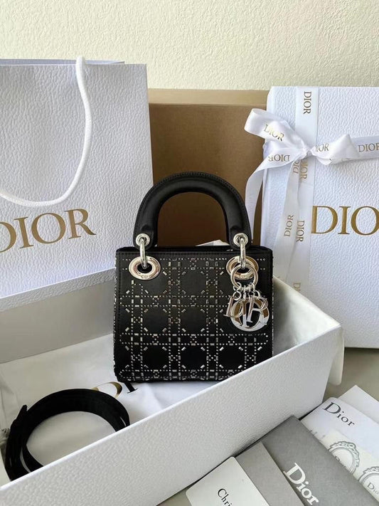 43 Handbag