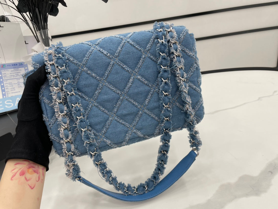Chanel Luxury Bag - CHL - 611