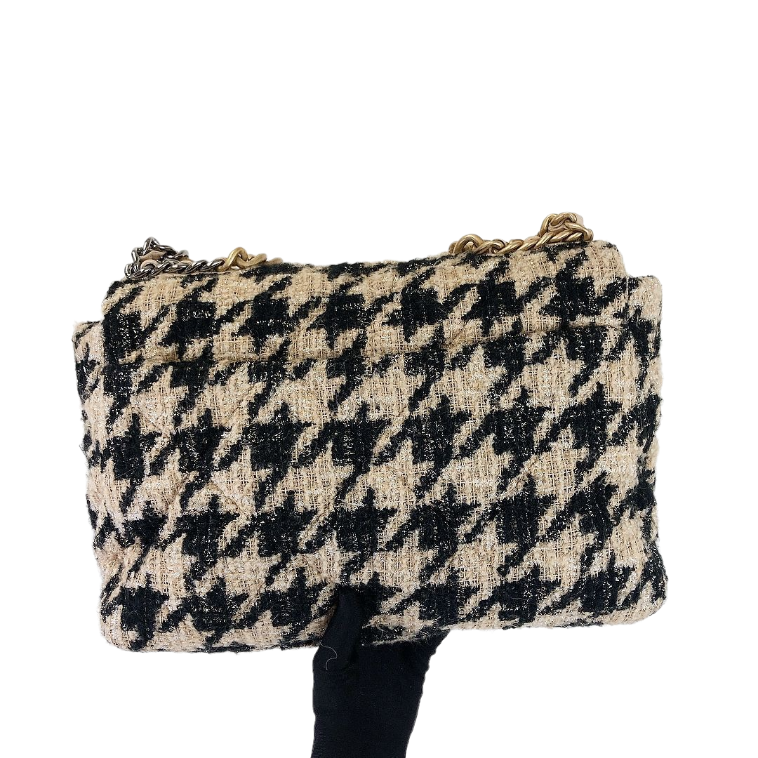 Chanel Maxi 19 Houndstooth Tweed 19K Flap Bag Leather Black Crossbody Bag