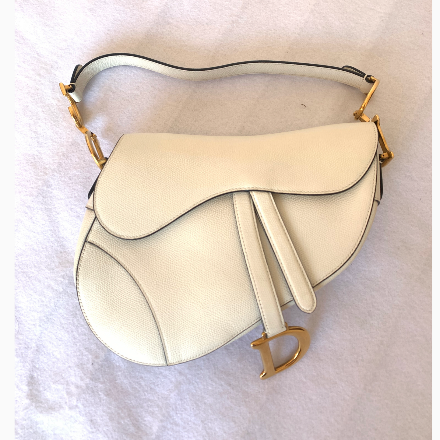 Dior Saddle Handbag Like New Leather White Travel Bag