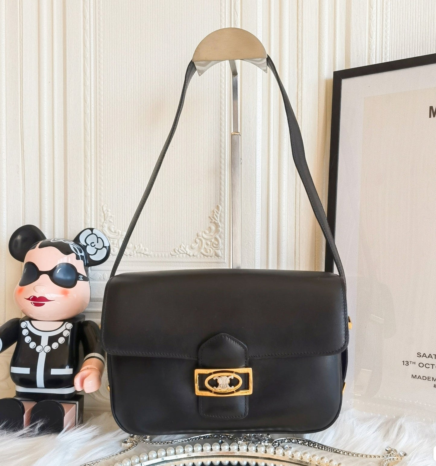 Crecy Classic Box Crossbody Bag Leather Black