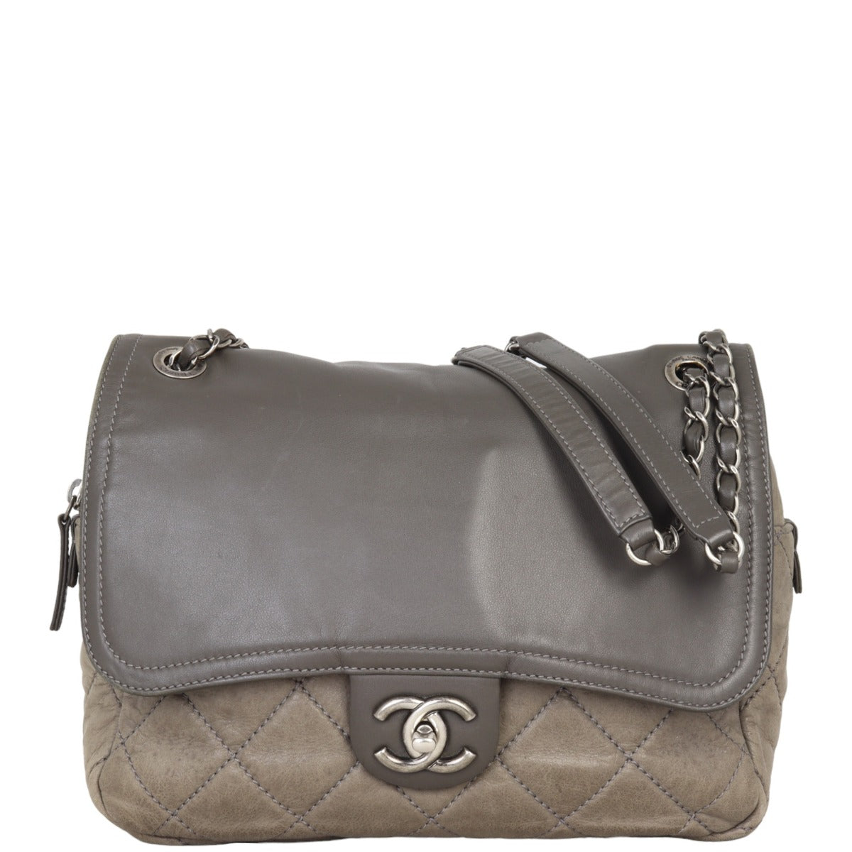 Chanel CC Bag Chain Flap Handbag Chain Bag04122023