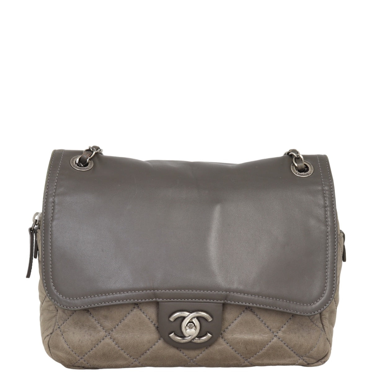 Chanel CC Bag Chain Flap Handbag Chain Bag04122023