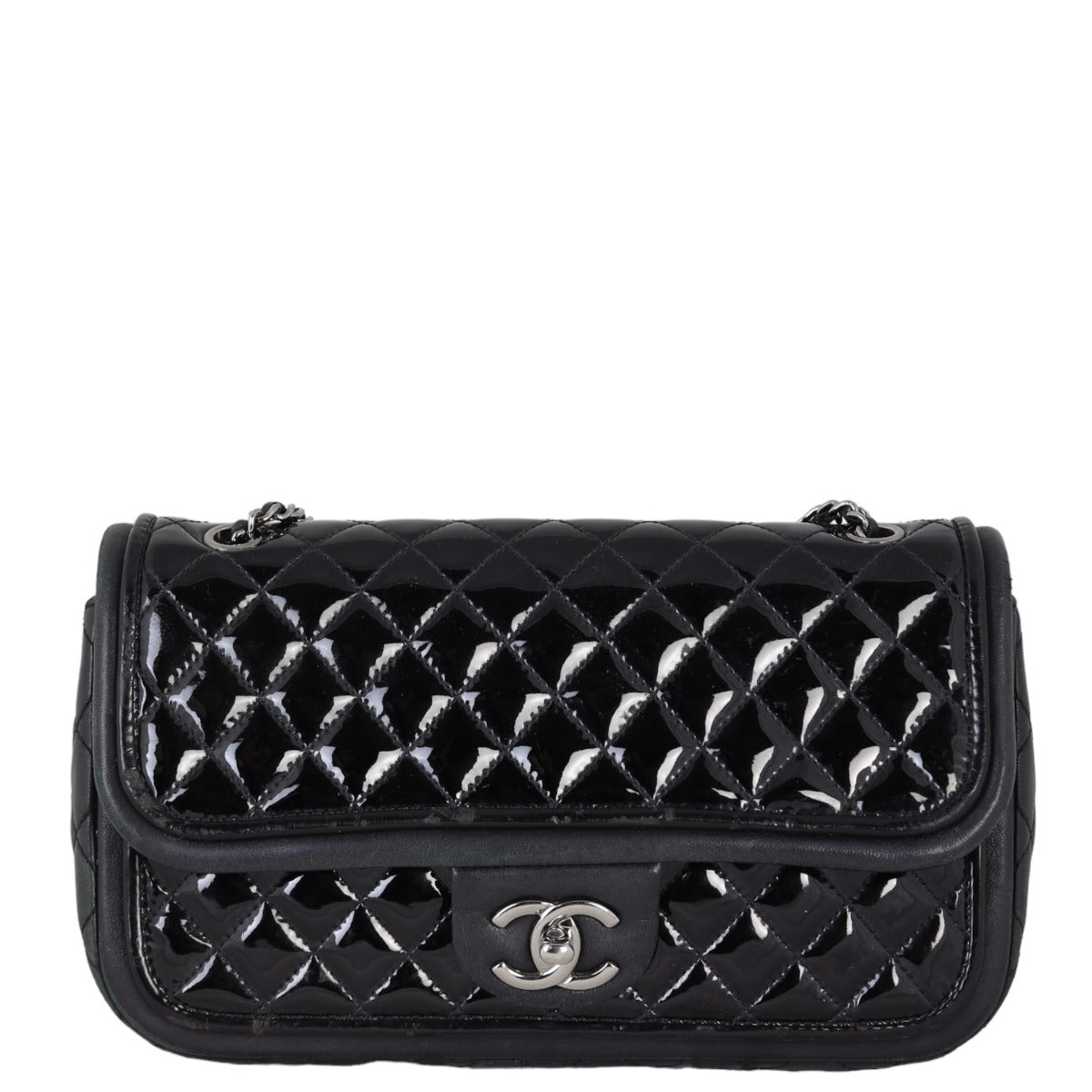 Chanel Classic Twist Bag Patent Diamond Black Medium Handbag