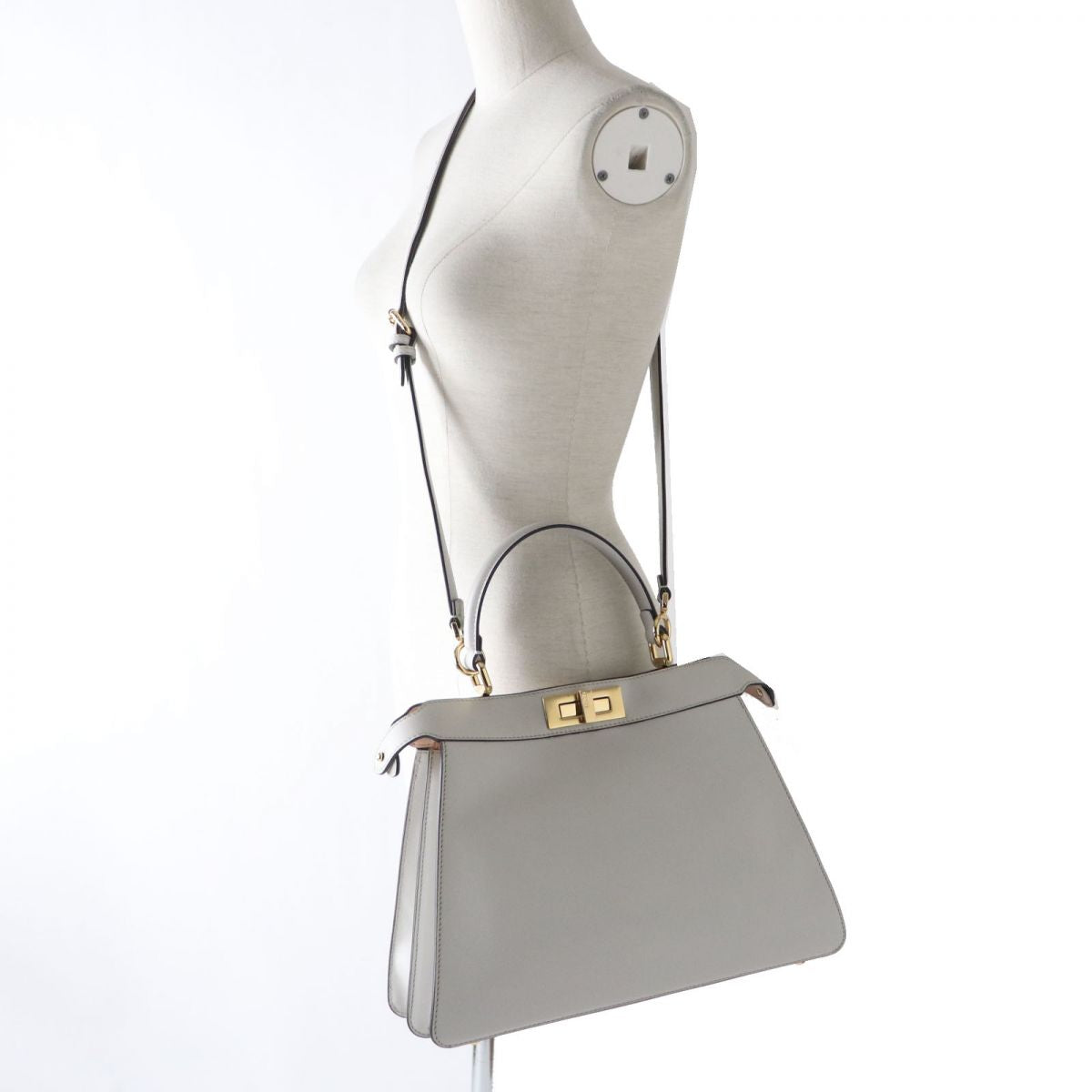 Fendi Shoulder Bag Light Leather Metal Gold