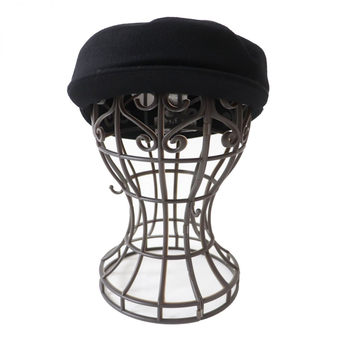 Casquette Outer: Cashmere, Lining: Rayon, Lining: Silk, Black Silver Travel Bag