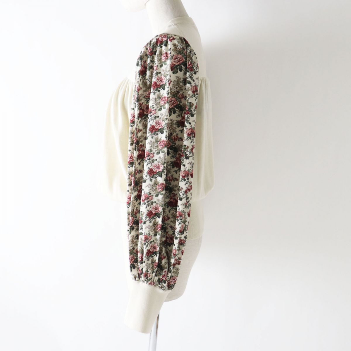 Louis Vuitton knit Image reference Light x Beige Multicolor Handbag