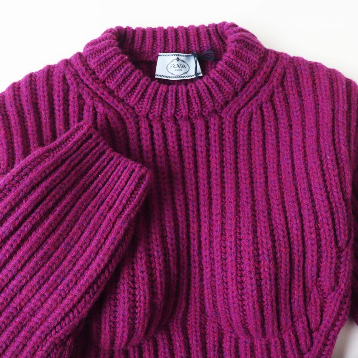 Sweater Main: % Virgin Wool, Part: % Travel Bag Women Handbag