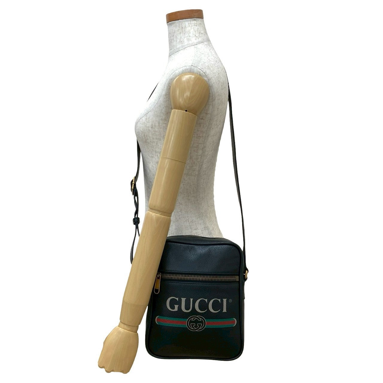Gucci Shoulder Bag Leather Logo Bag 2