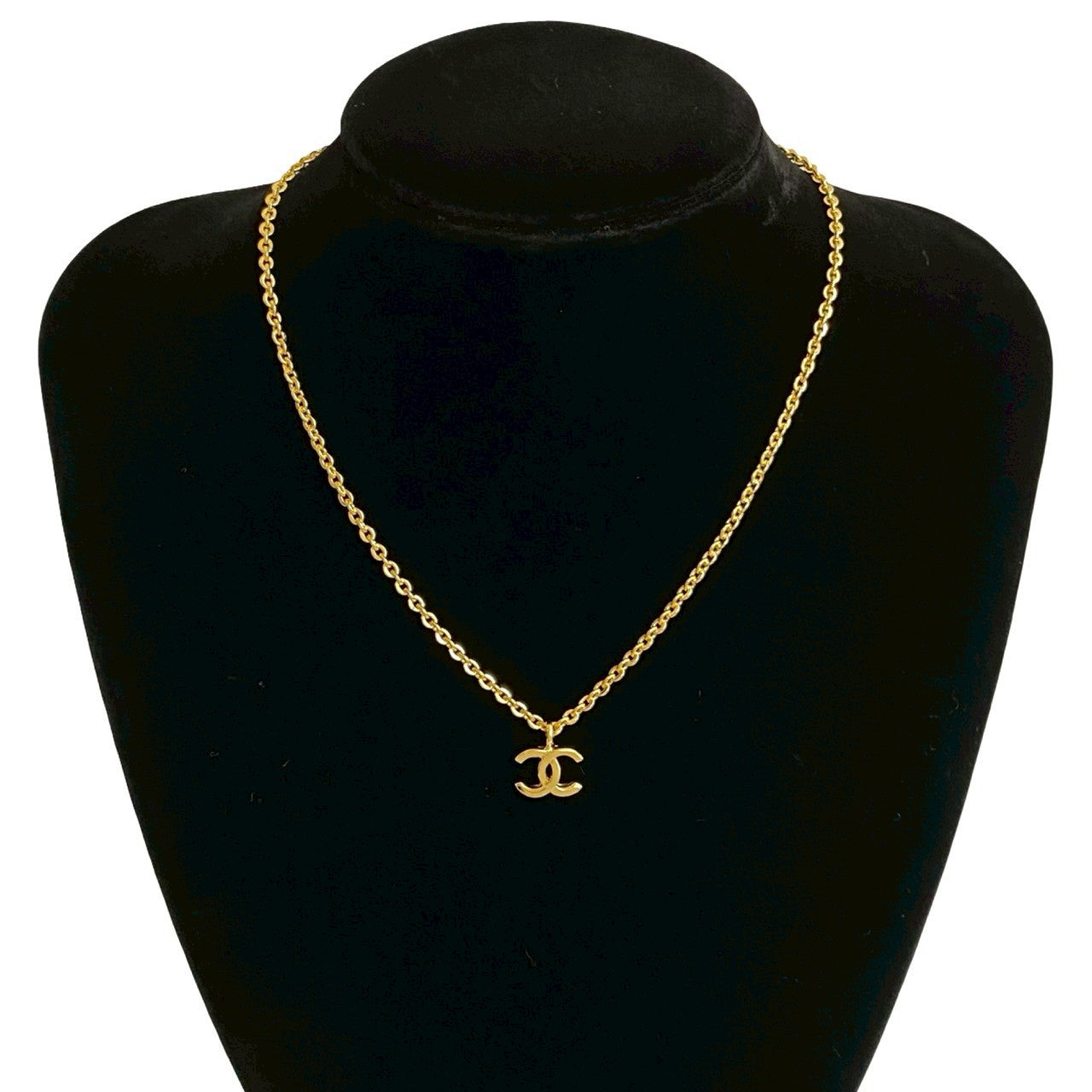 Coco Mark Necklace Graceful