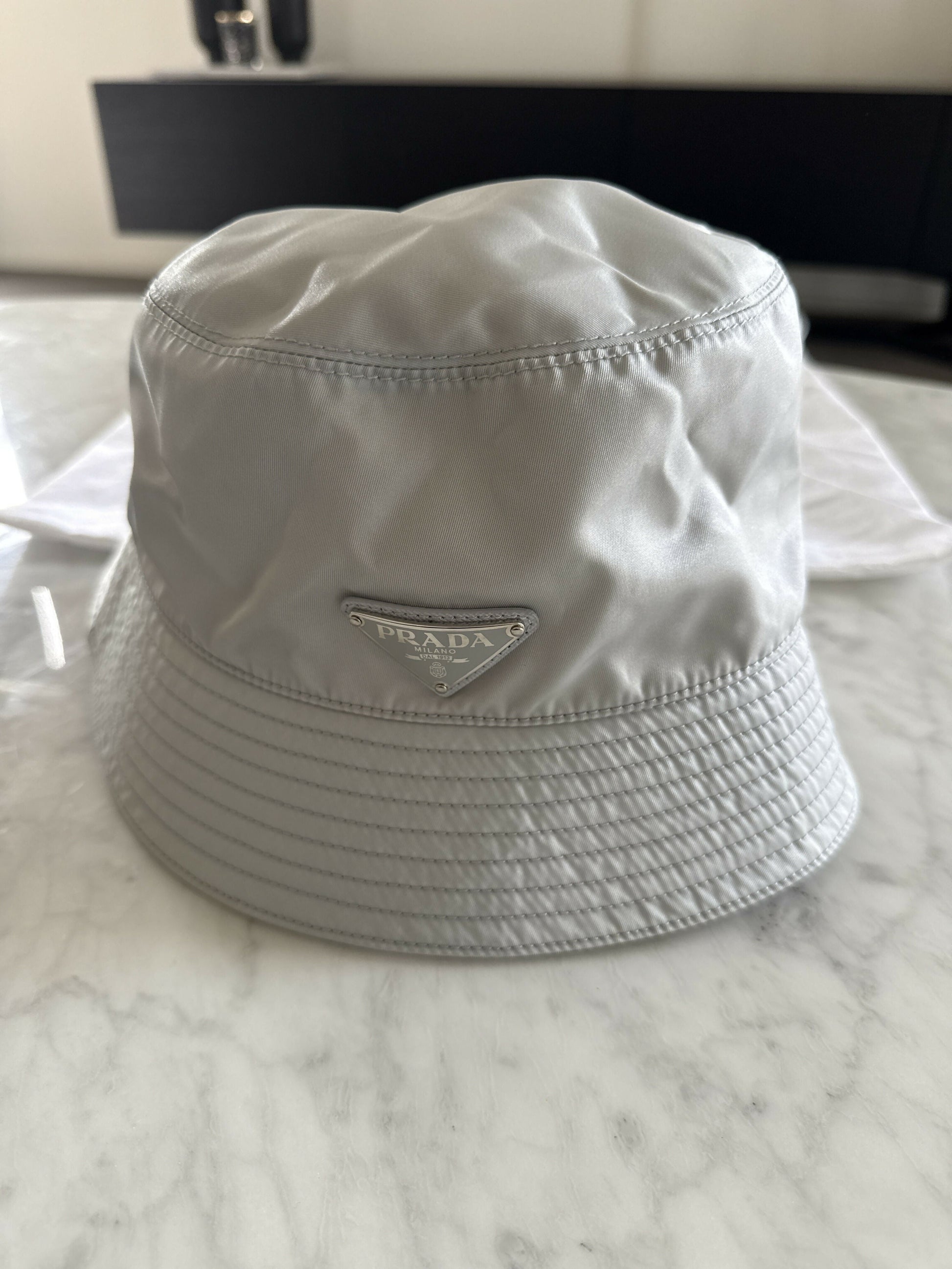 Prada Bag Hat Nylon Bucket Bucket Bag