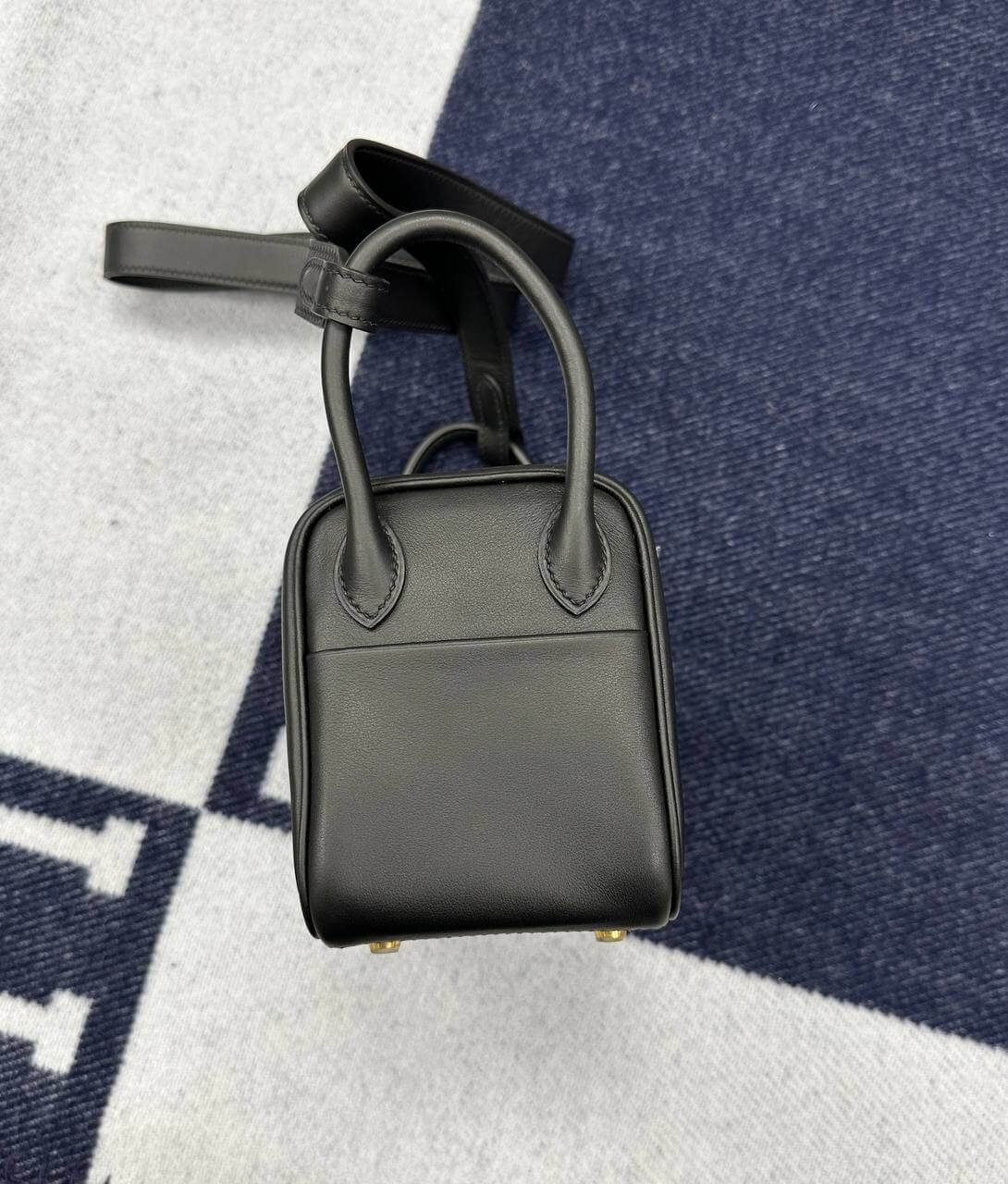 Hermes Luxury Lindy Bag Black Mini Travel Bag