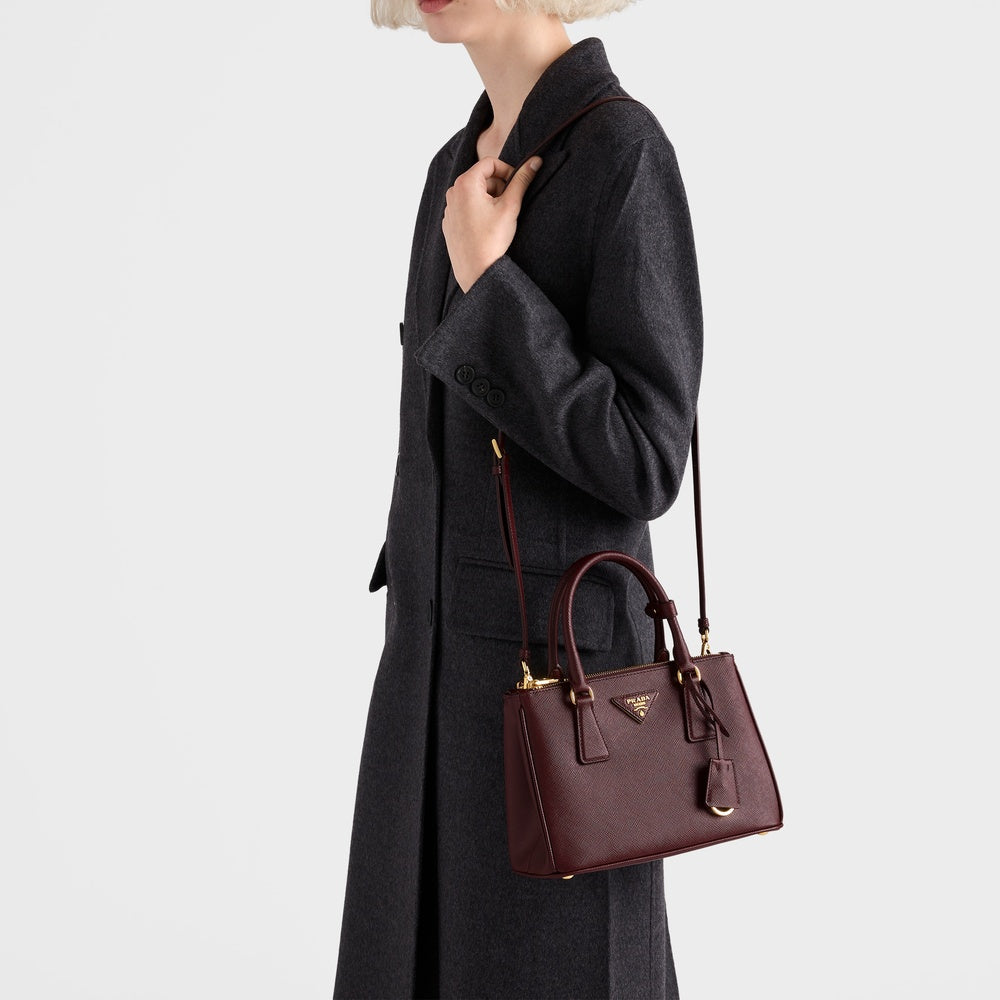 Prada Galleria Bag Leather Saffiano Small Travel Bag Pr 2511 0542