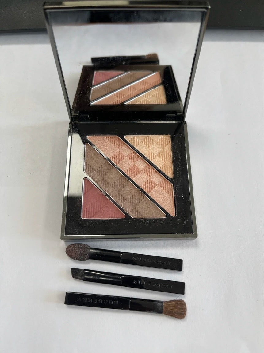 Burberry Luxury Complete Eye Palette Rose Handbag Pink Travel Bag