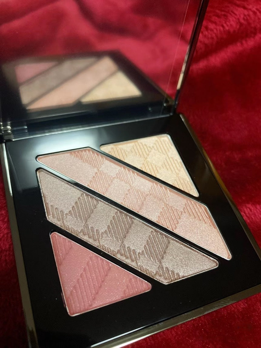 Burberry Luxury Complete Eye Palette Rose Handbag Pink Travel Bag