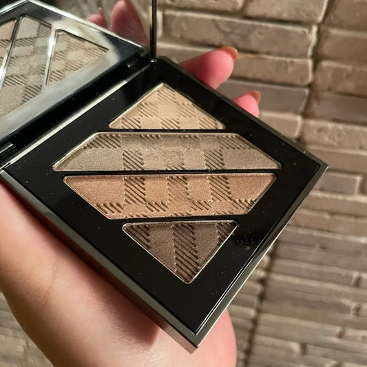 Burberry Luxury Complete Eye Palette Handbag Gold Travel Bag Palette Gold 25